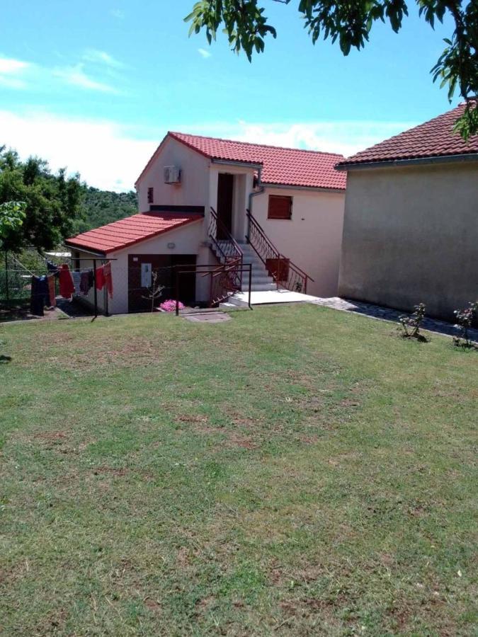 Apartmani Gracijela Karlobag Buitenkant foto