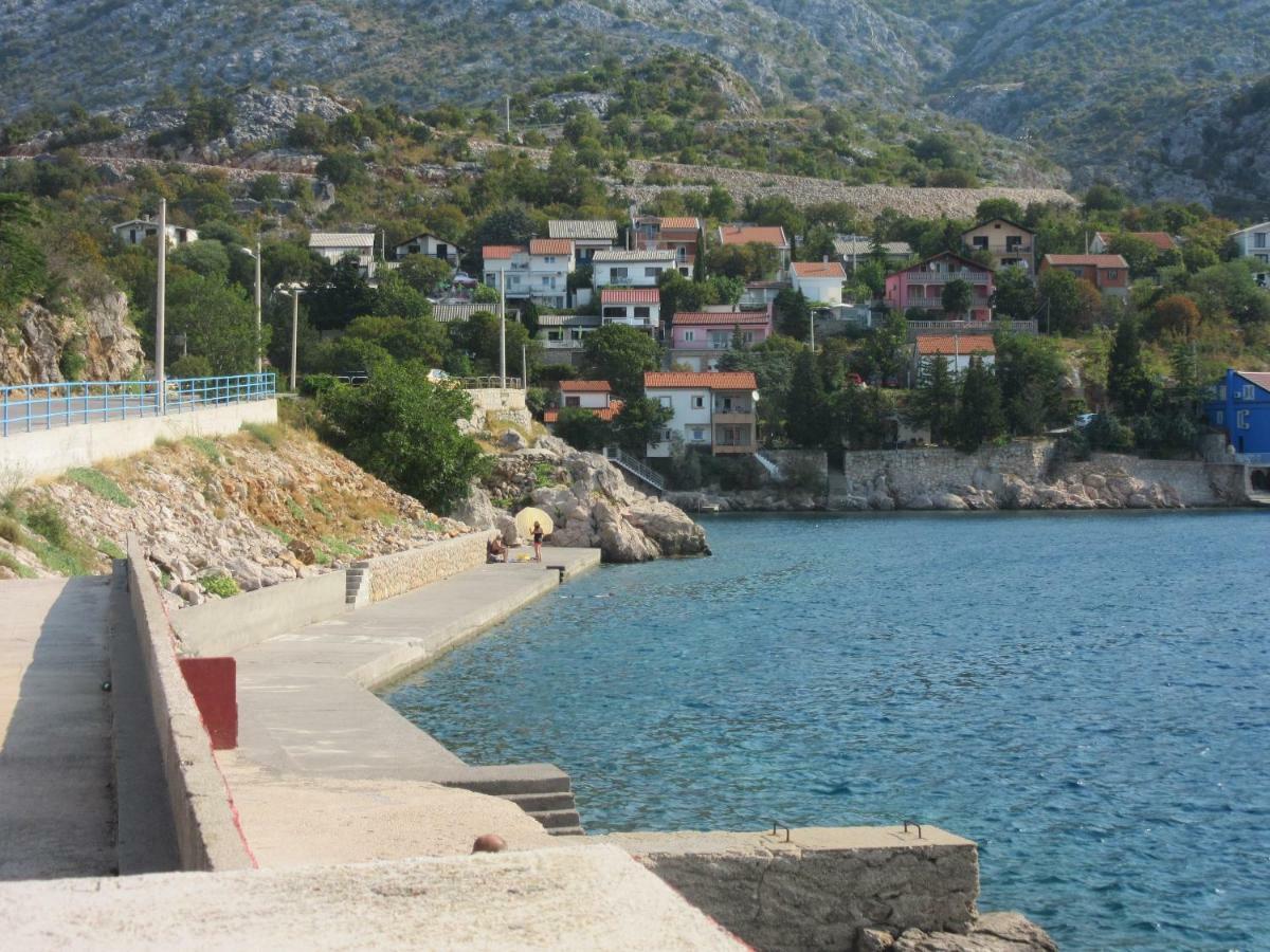 Apartmani Gracijela Karlobag Buitenkant foto