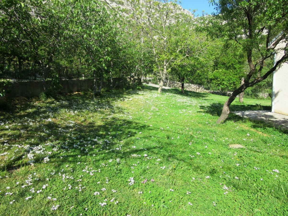Apartmani Gracijela Karlobag Buitenkant foto